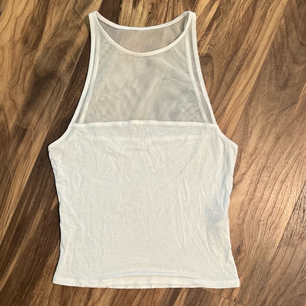 White mesh Garage top